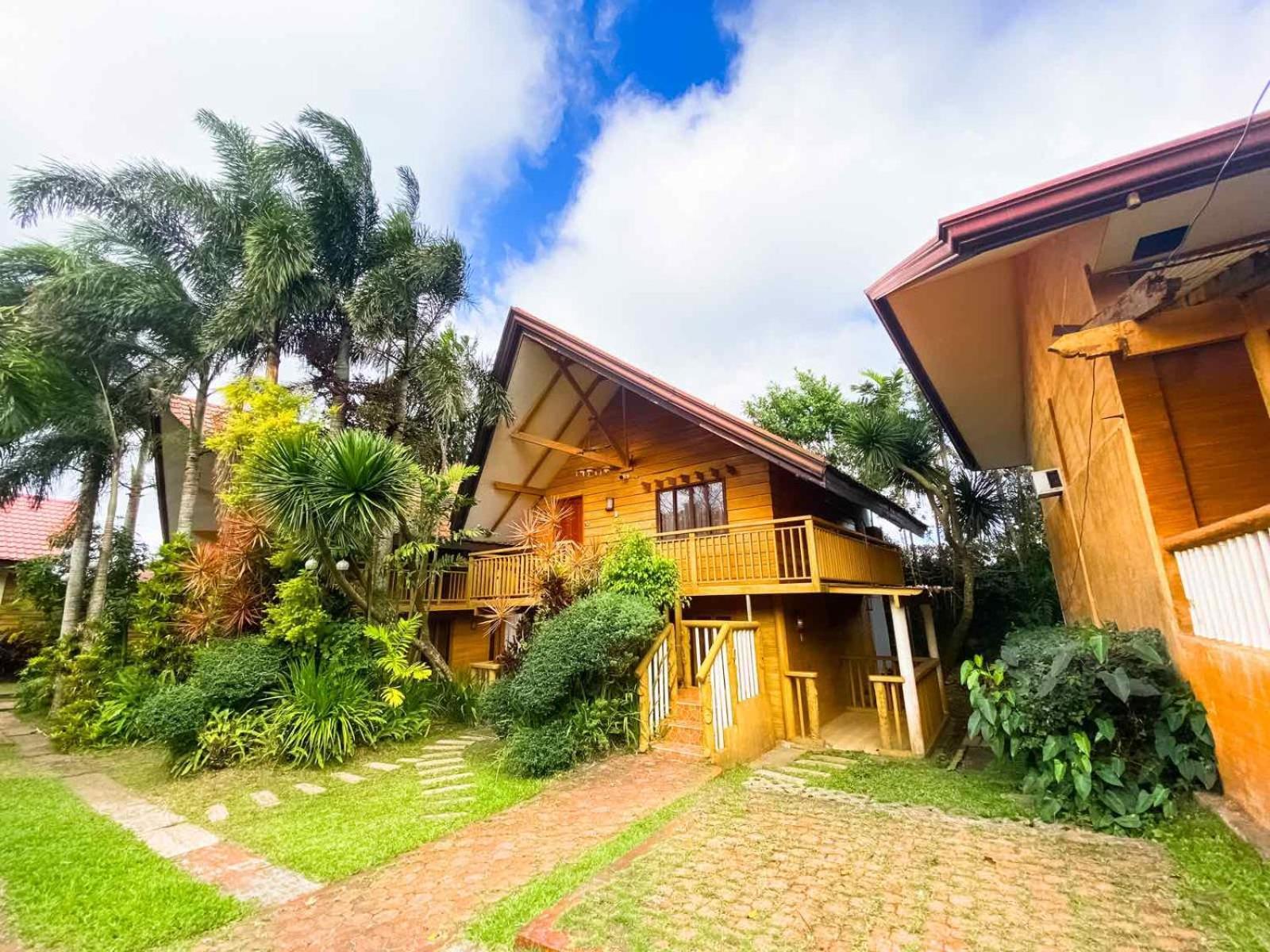 Bali Village Hotel Tagaytay City Bagian luar foto